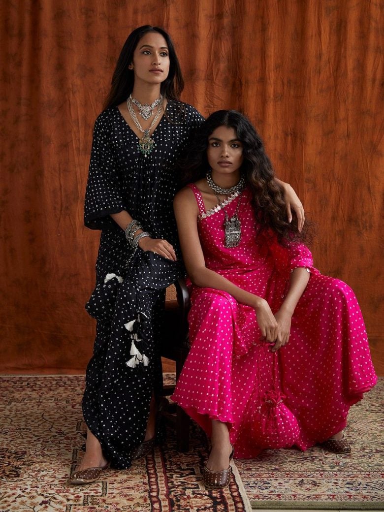11 Trending Indian Ethnic Fashion Trends For Women 2022 – Tirumala