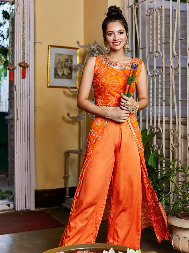 Get Dandiya Ready: Trendy Garba Outfit Ideas | Libas