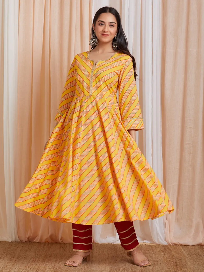 Refresh Your Ethnic Wardrobe : 10 Simple Kurti Designs for Women