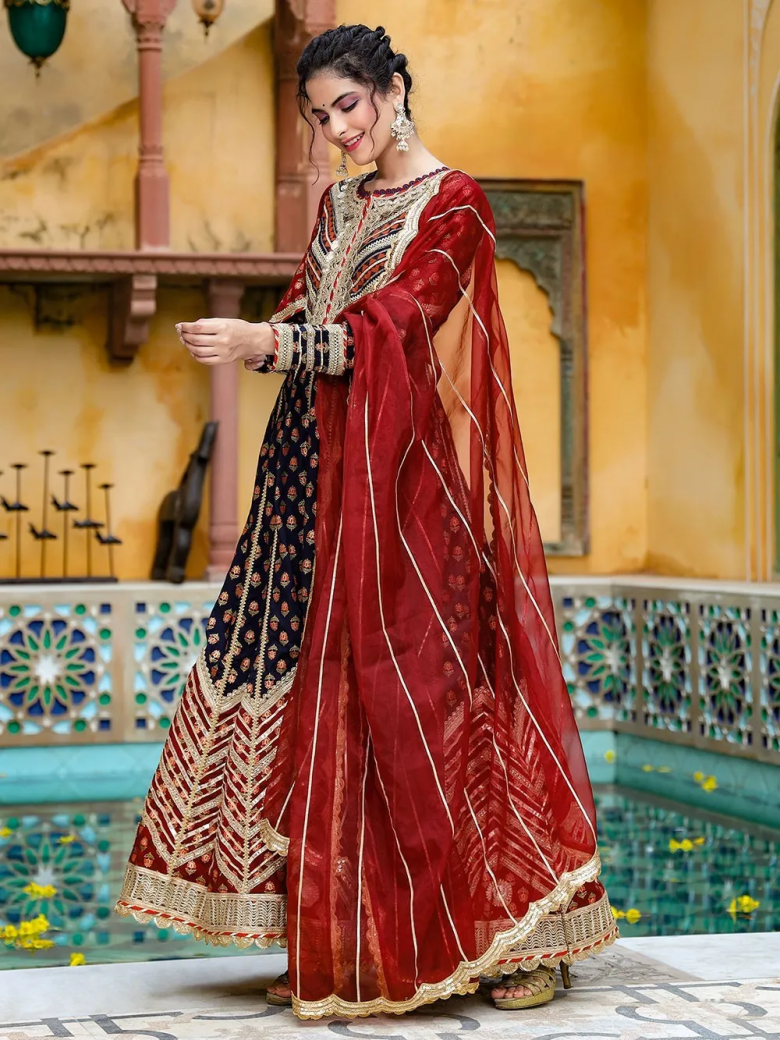 Karwa Chauth 2023 in India Date and Best Outfit Suggestions for